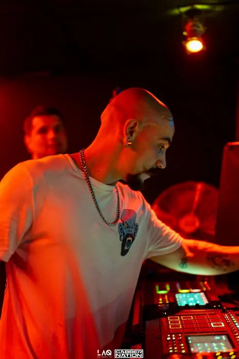 DIDI EARLY RAVE live