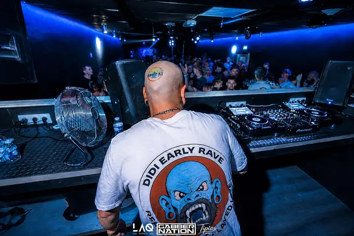DIDI EARLY RAVE live